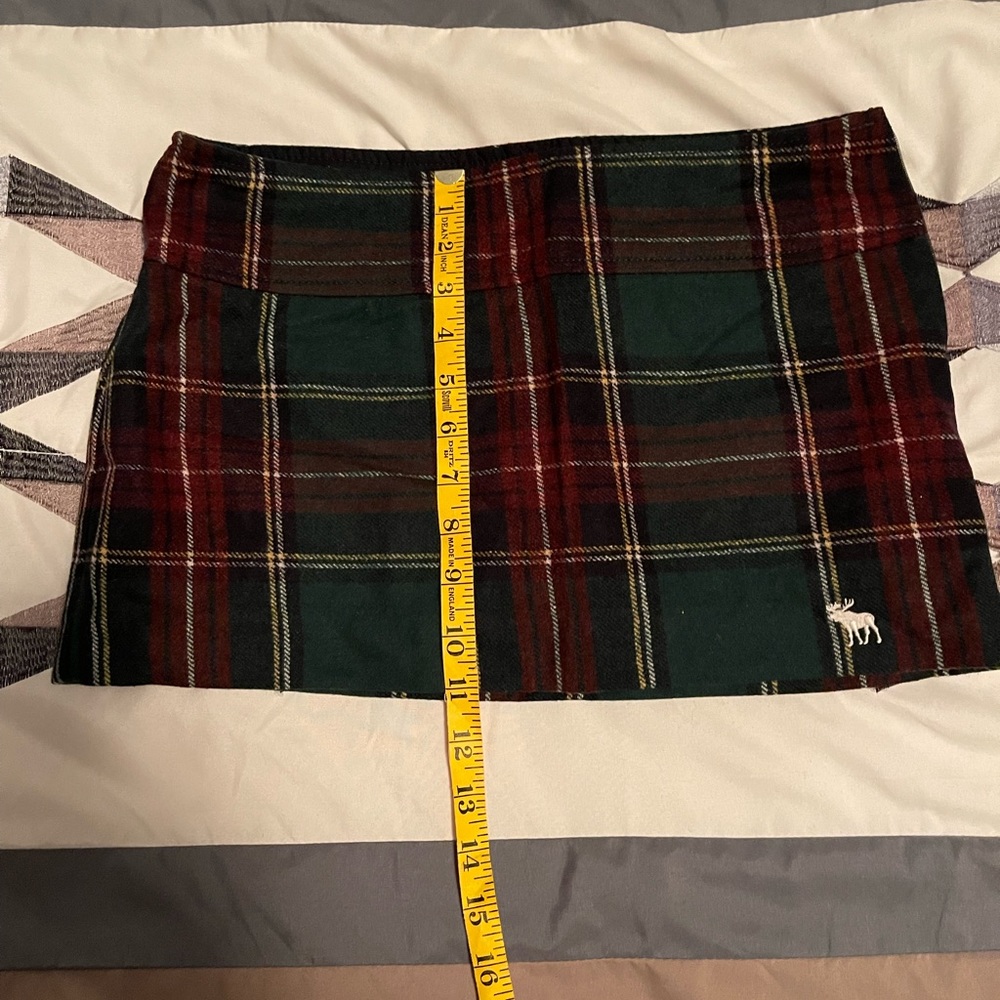 Abercrombie & Fitch mini skirt.